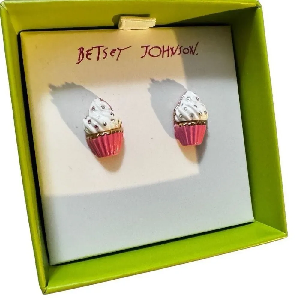 New in Box BETSEY JOHNSON Cupcakes Stud Earrings Pink White Rhinestones Dessert